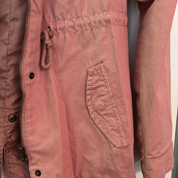 Mauve parka - Picture 3 of 10